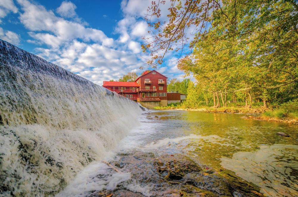 Damascus Old Mill Inn photo 60