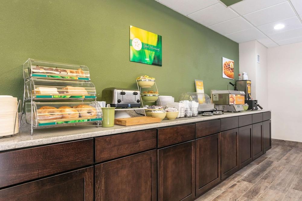 Quality Inn Cape Girardeau North photo 25