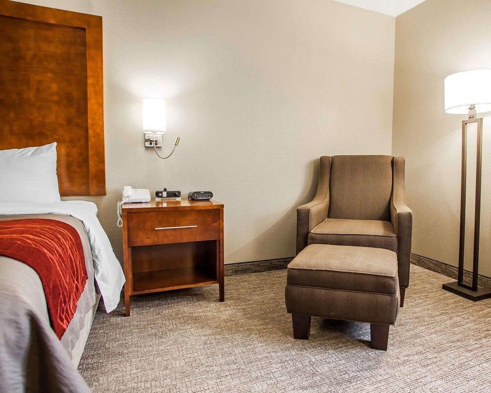 Comfort Inn Marshalltown South photo 12