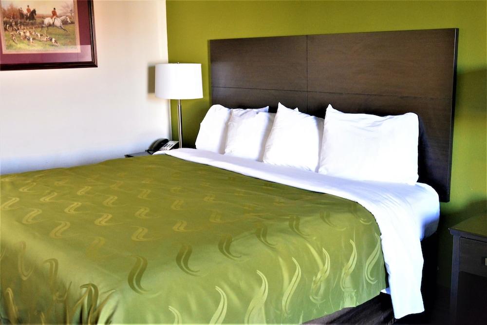 Quality Inn Culpeper photo 16