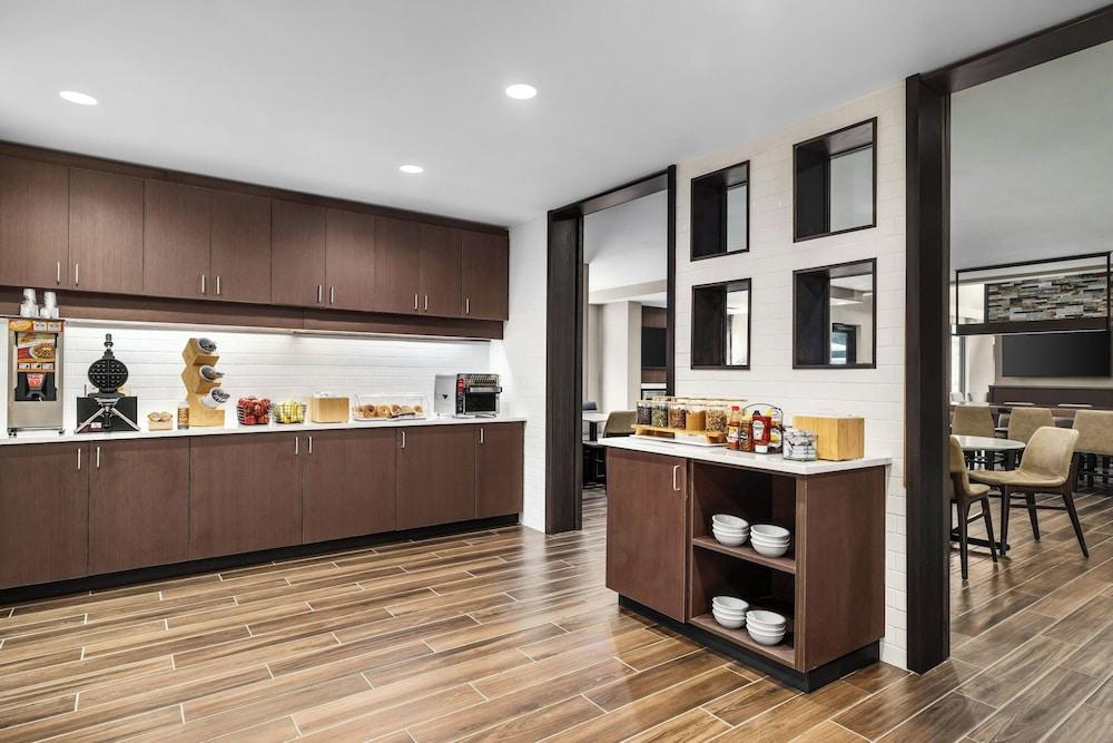 Residence Inn By Marriott Richmond Airport photo 33