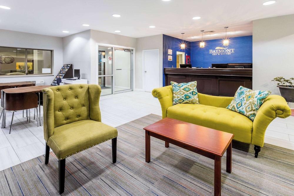 Baymont by Wyndham Anderson photo 3