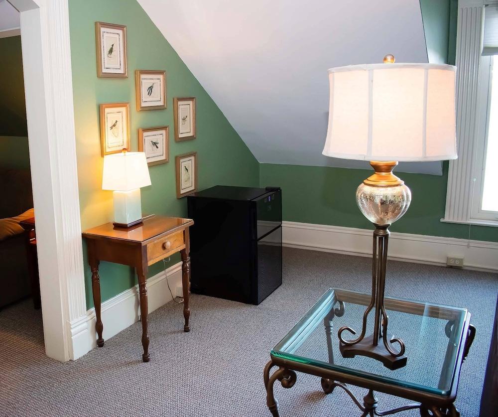 The Brewster Inn photo 28