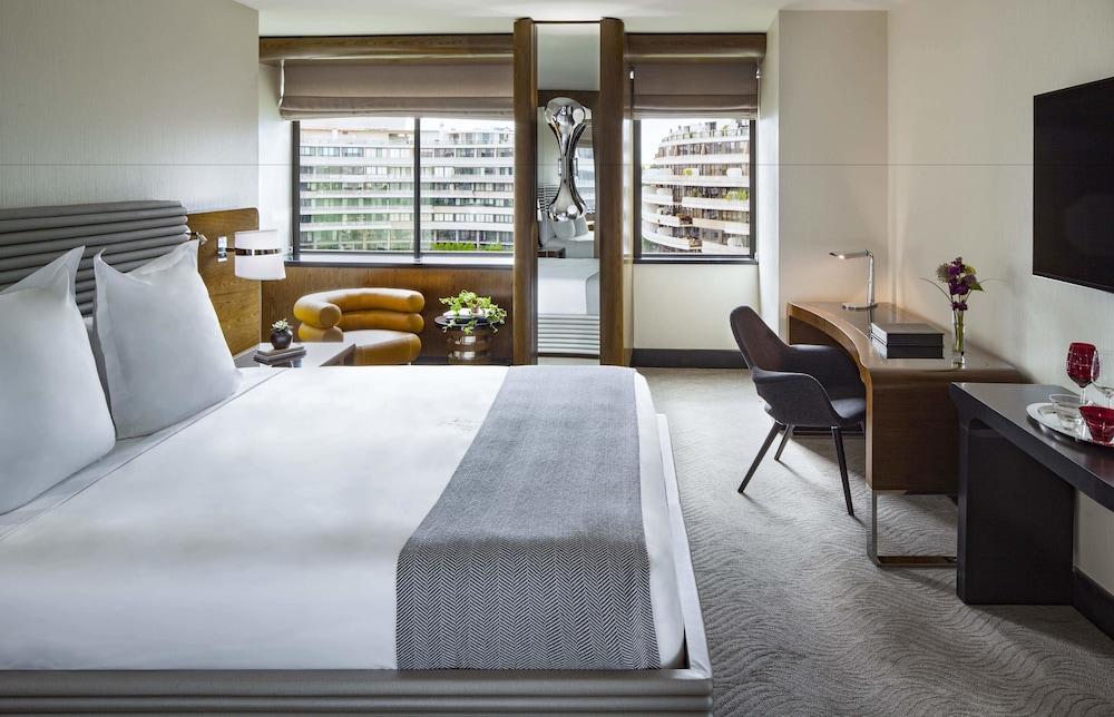 The Watergate Hotel photo 28