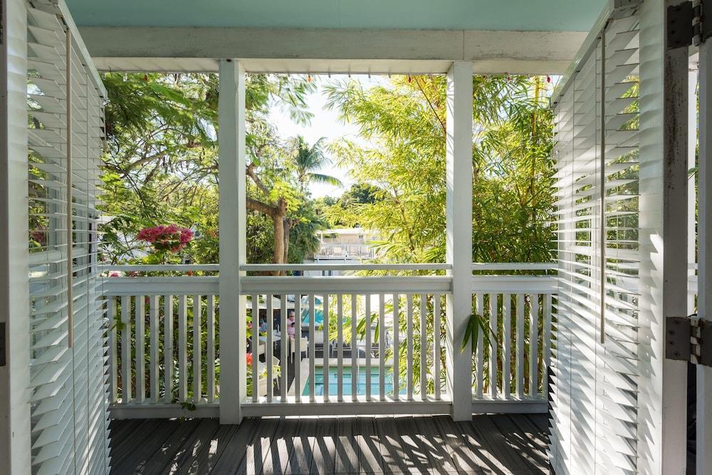 Alexanders Guesthouse - Adult Exclusive, LGBTQ Friendly photo 67