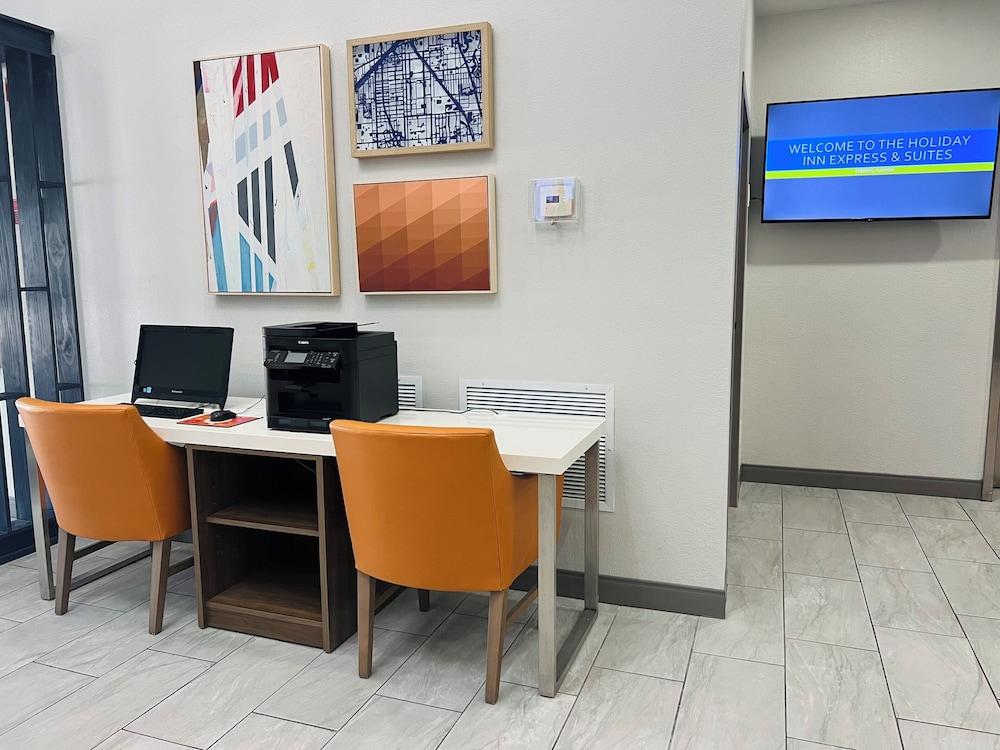 Holiday Inn Express & Suites Sebring by IHG photo 42