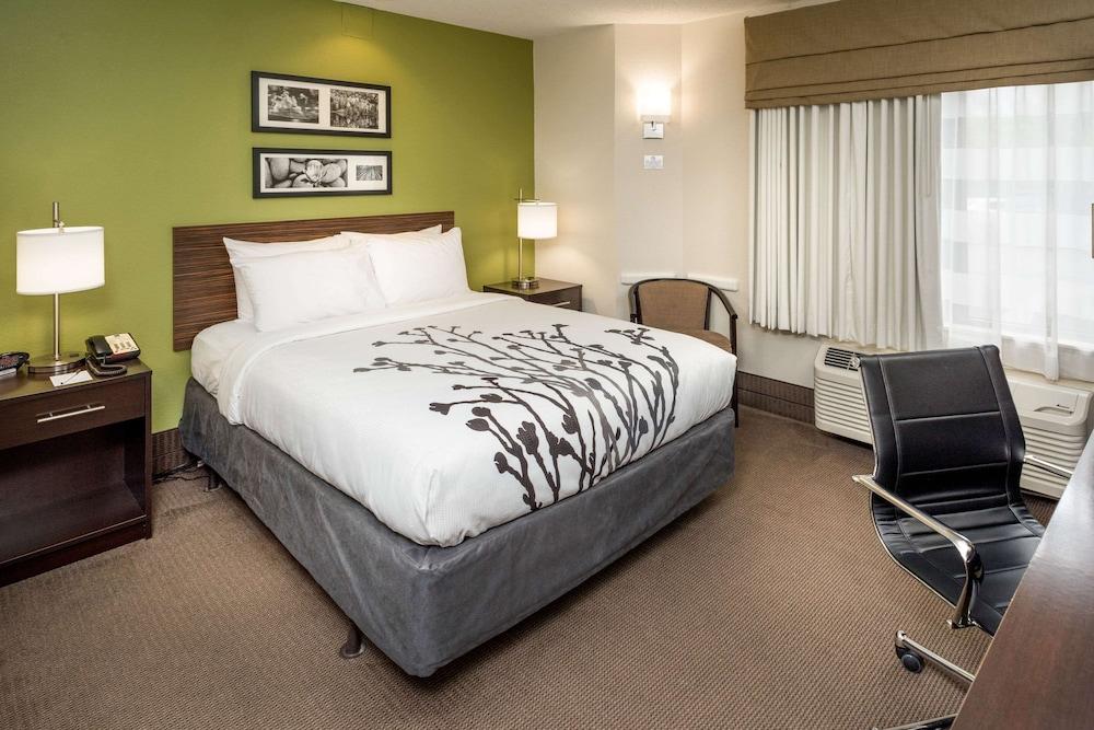 Sleep Inn Charleston North photo 5