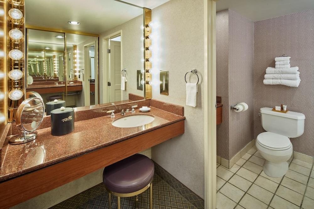 Rio Hotel & Casino, a Destination by Hyatt Hotel photo 68