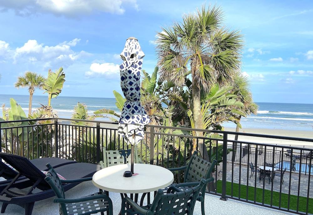 Organic Beach Retreat photo 4