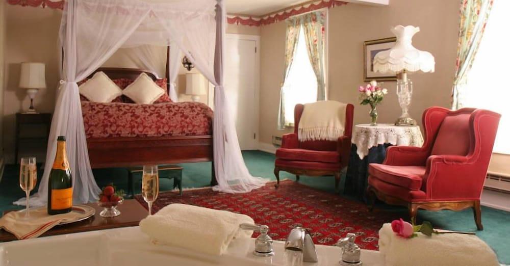 Crestmont Inn photo 17