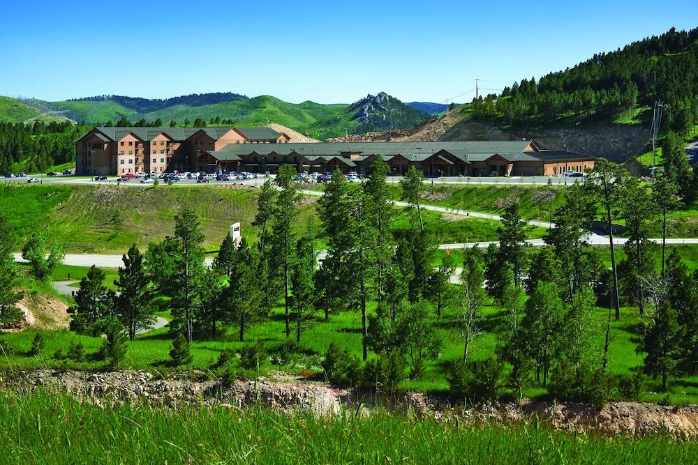 The Lodge at Deadwood Gaming Resort photo 6