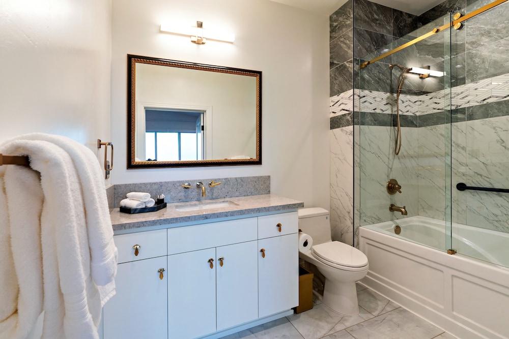 Rhapsody in View Boutique Hotel photo 34