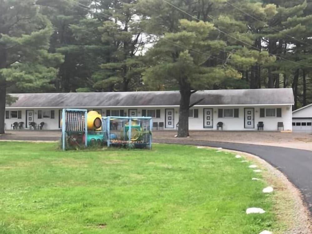 Catskill Motor Court Motel photo 42