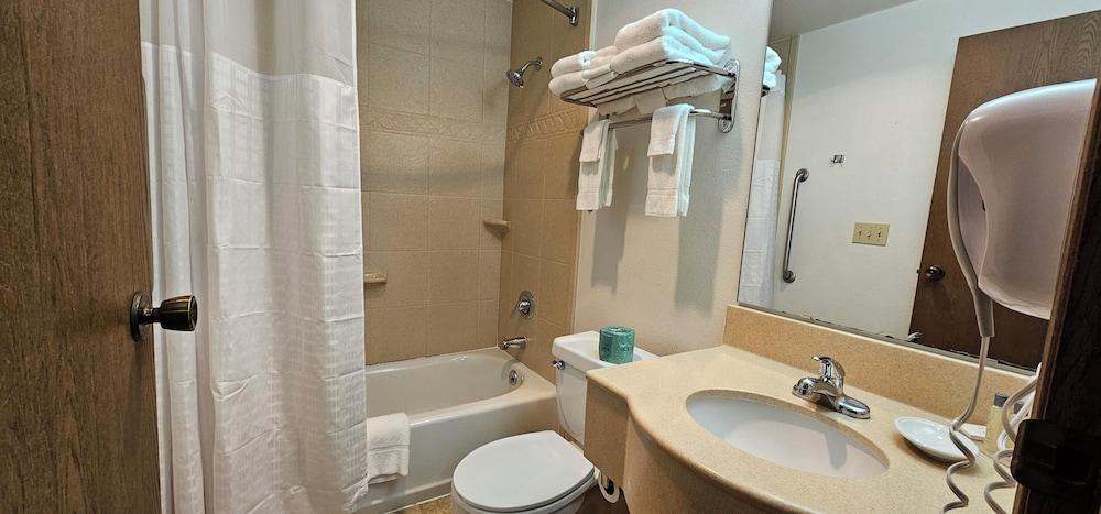 Olympic Suites Inn photo 9