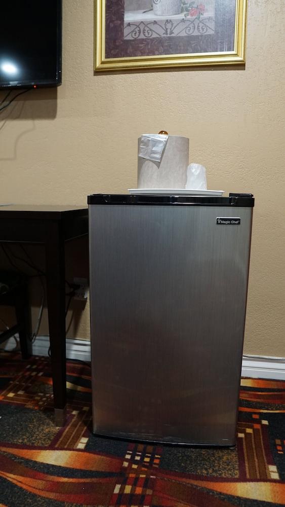 Budget Inn photo 18
