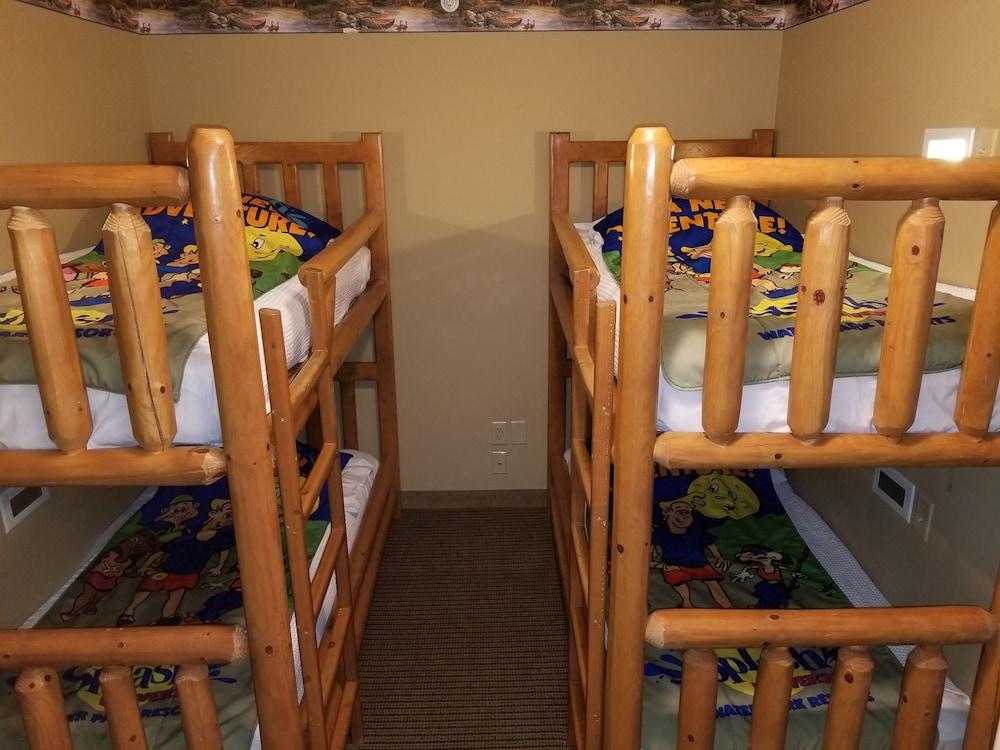 Splash Universe Resort photo 44