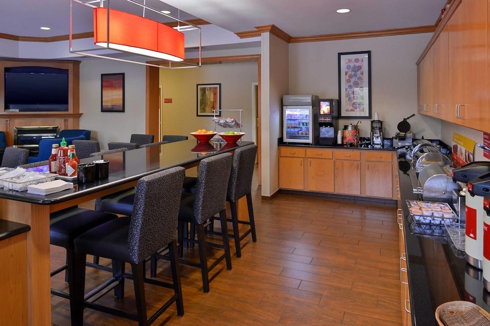 Towneplace Suites by Marriott Warren photo 39