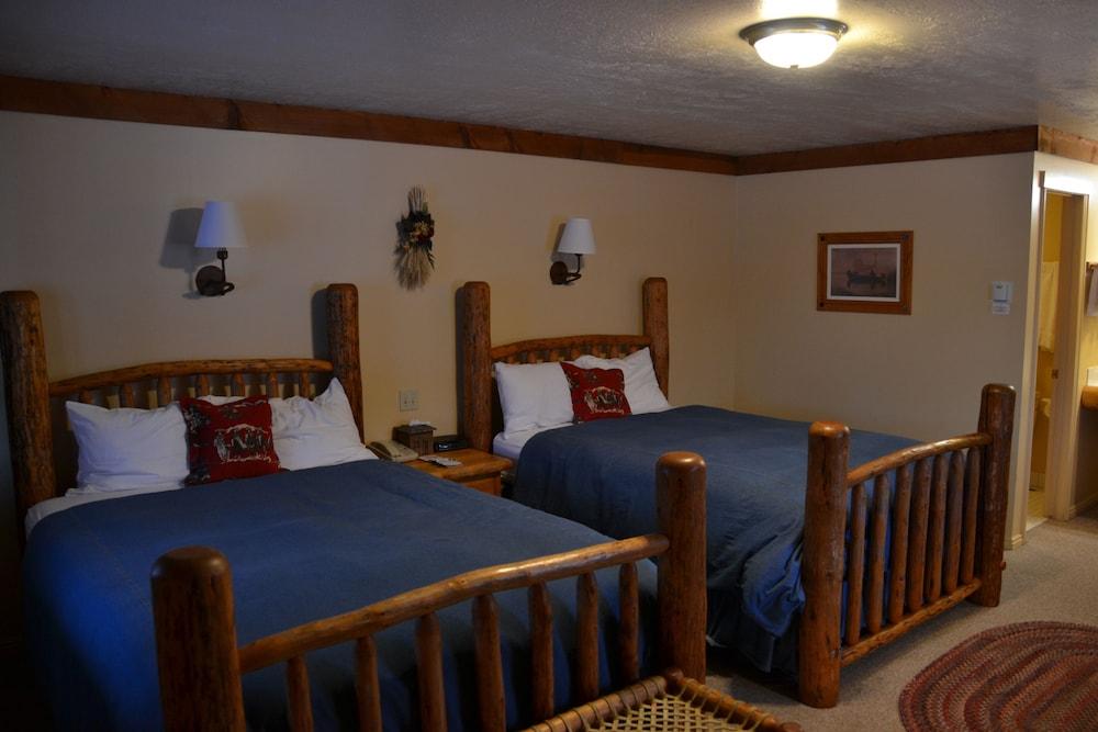 Daniels Summit Lodge photo 10
