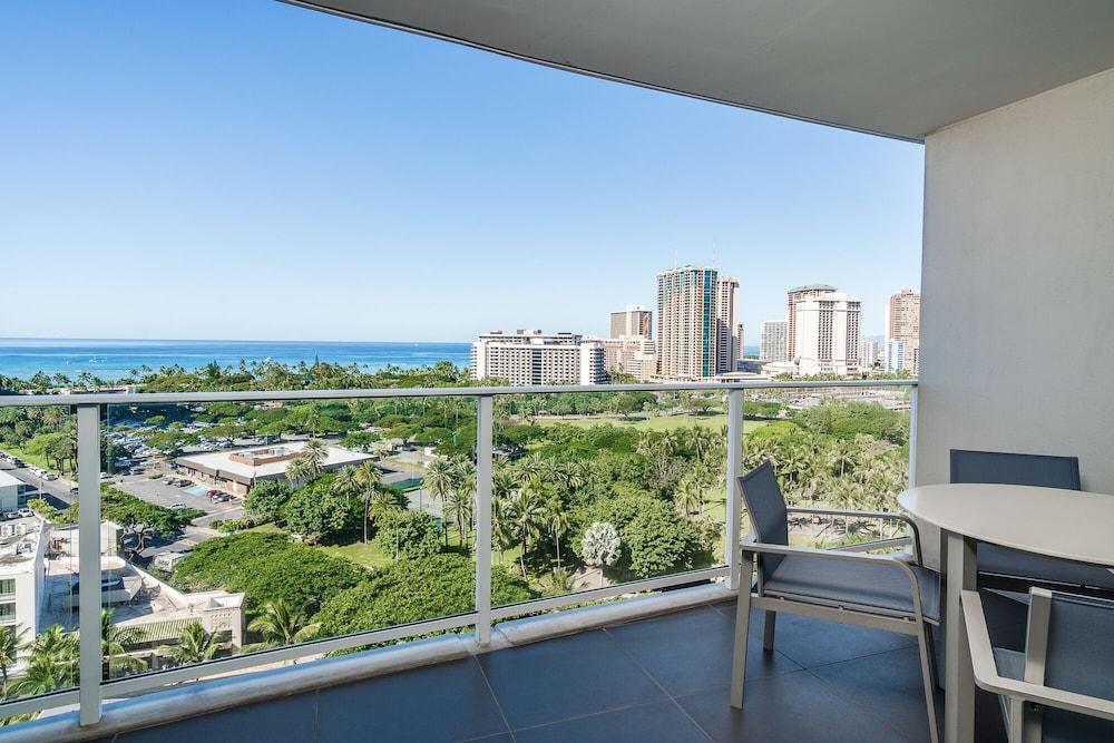 Real Select at the Ritz Carlton Residences, Waikiki Beach photo 46