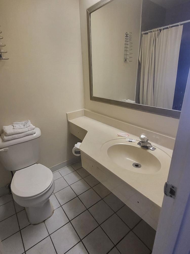America's Inn photo 12