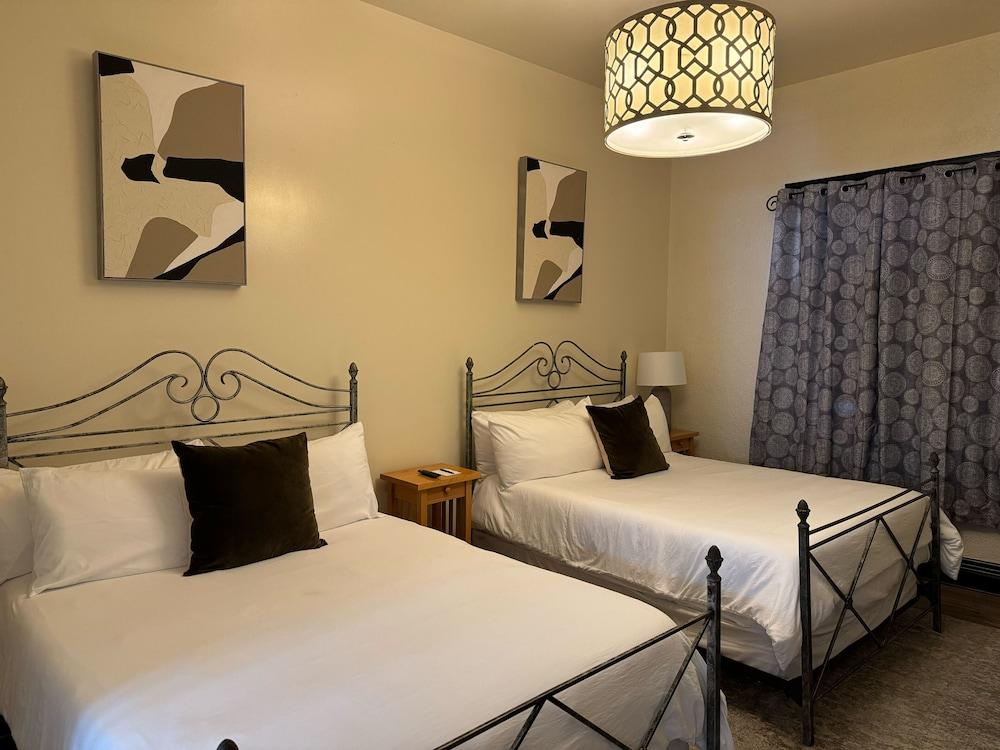 The Block Hotel Bisbee photo 27