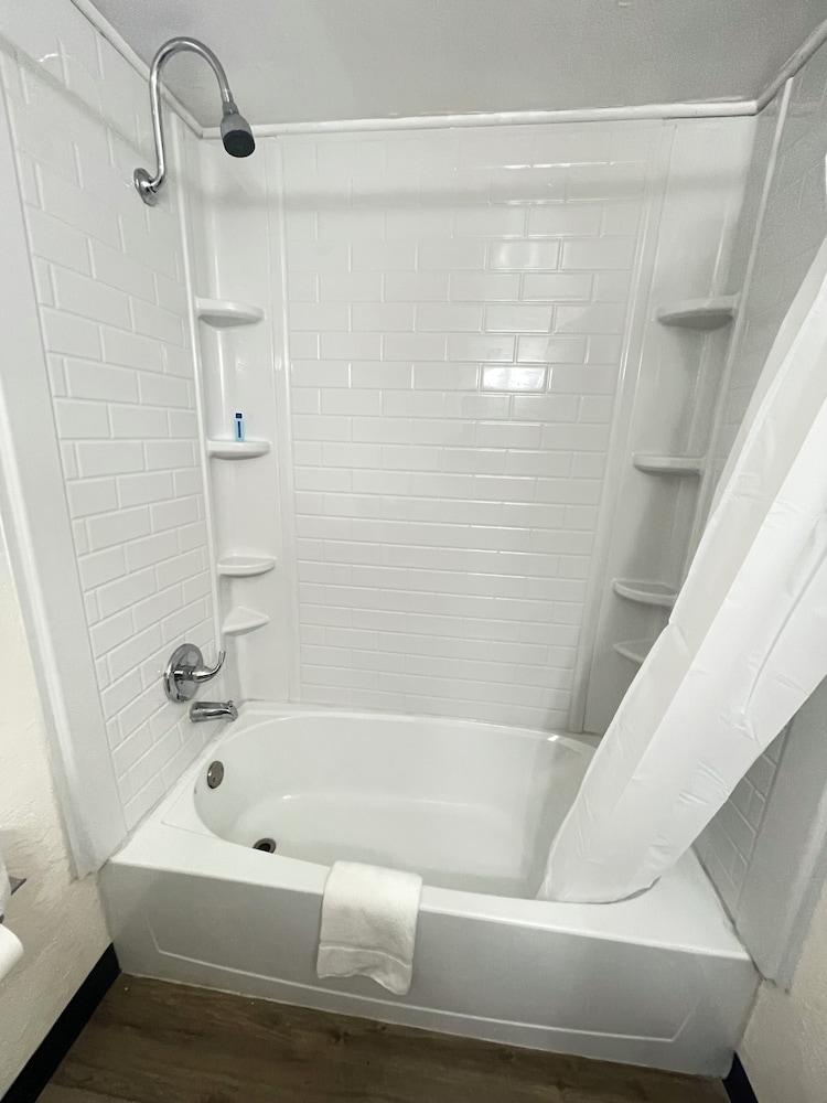 Georgianna Motel photo 8