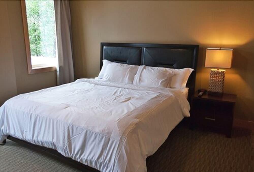 Sitka Hotel and Restaurant photo 8