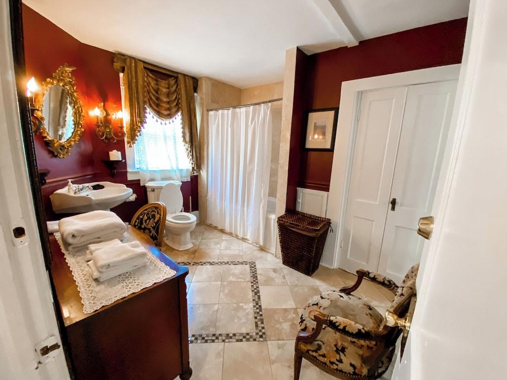 Park Place Inn and Cottages photo 35