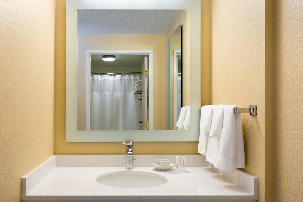 SpringHill Suites by Marriott Austin South photo 16