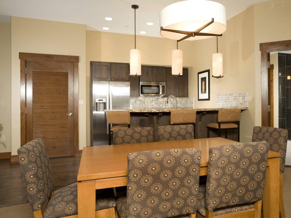 One Ski Hill Place, a RockResort, by Vail Resorts photo 30