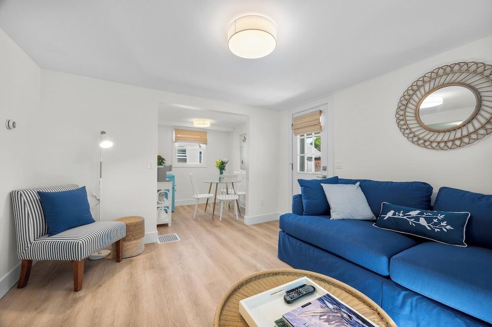 Marina Bay Cottages photo 40