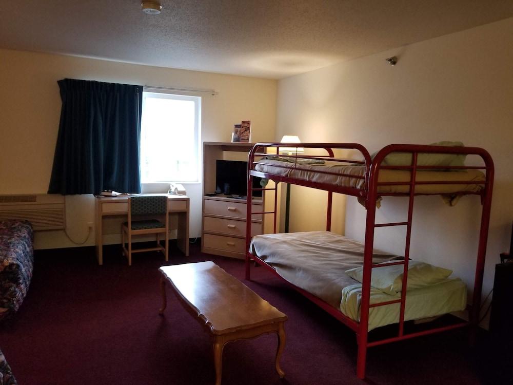 Bilmar Inn & Suites by Hotel O Hwy 77 photo 49