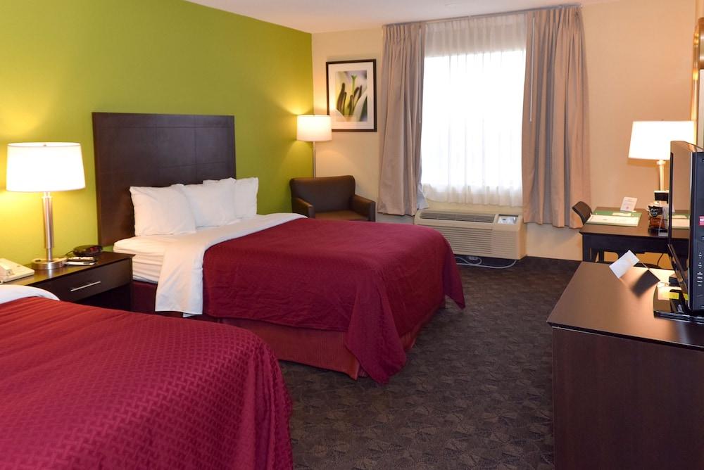 Quality Inn Saint Louis Airport photo 22