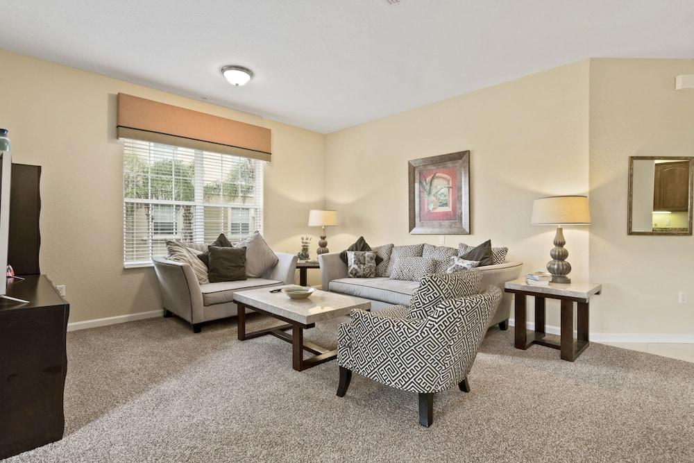 Vista Cay by Orlando Resort Rentals on Universal Boulevard photo 86