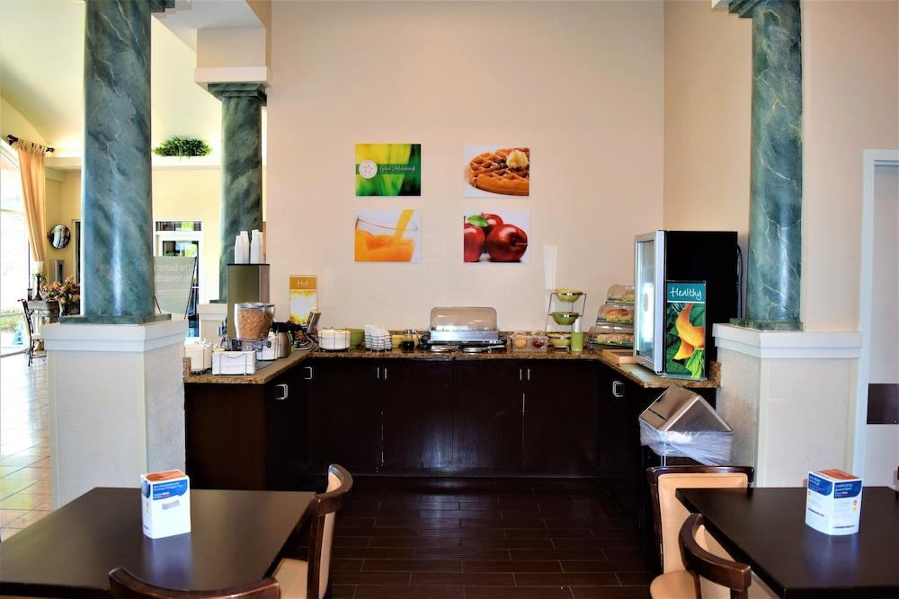 Quality Inn Conference Center at Citrus Hills photo 43