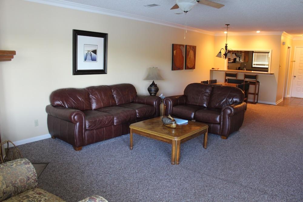 The Wharf Resort photo 15