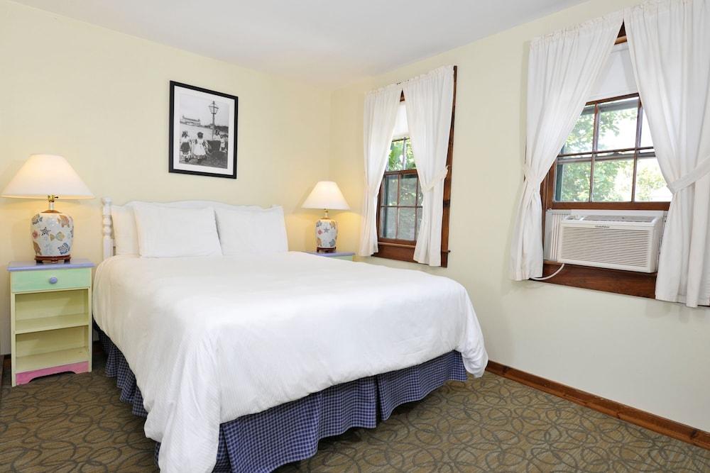 Pequot Hotel photo 44
