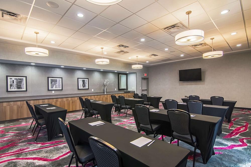 Hampton Inn & Suites Dallas/Richardson photo 38