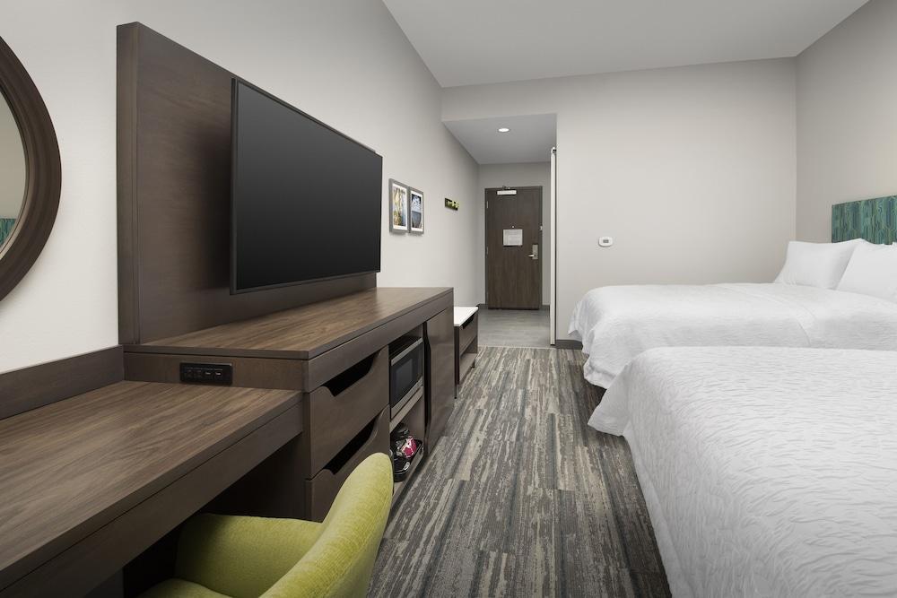 Hampton Inn & Suites Lexington Columbia photo 8