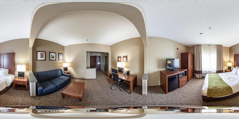 Comfort Suites Sioux Falls Mall District photo 24