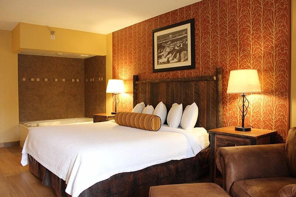Old Creek Lodge photo 9