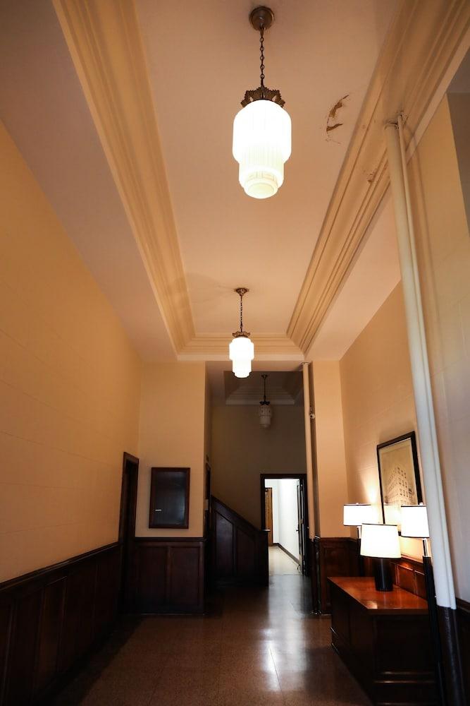 Powerhouse on Broadway photo 7