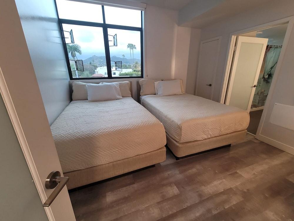StaysPro - Hollywood Homes Minutes to Everything photo 4