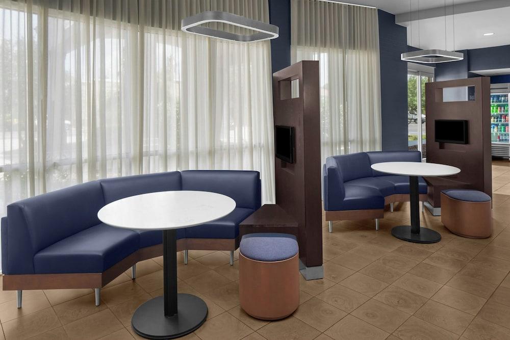 Courtyard by Marriott Tampa Oldsmar photo 37