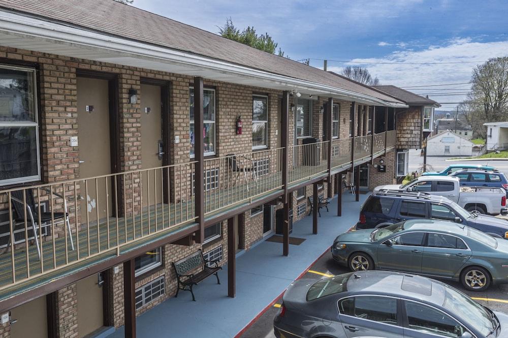 Sunrise Inn Hershey photo 44