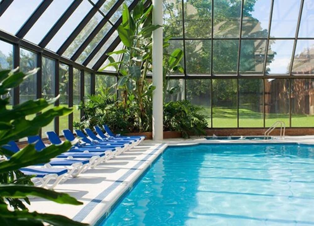 The Mansion at Glen Cove photo 25