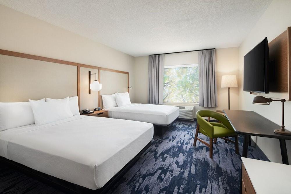NEW - Fairfield Inn & Suites by Marriott Orlando at Millenia photo 12