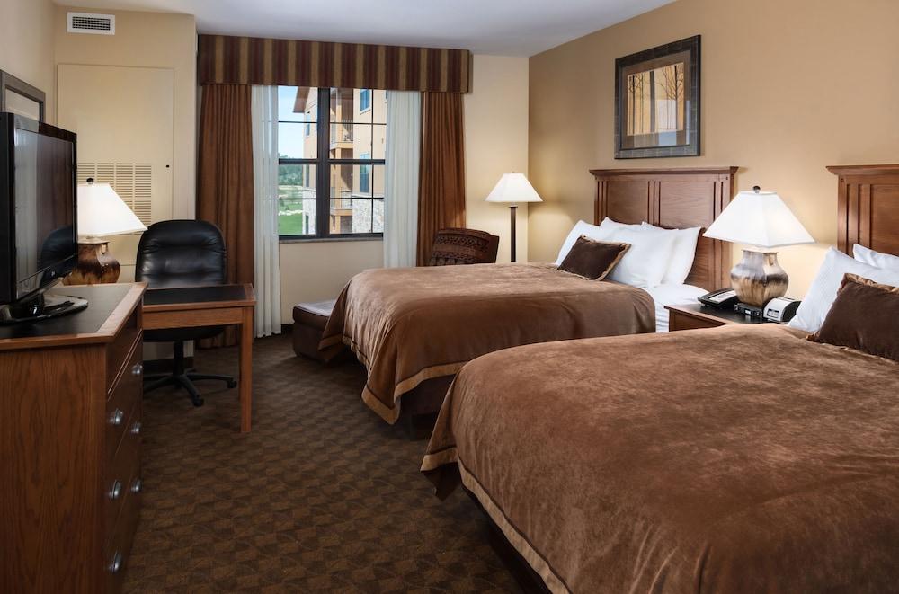 The Lodge at Deadwood Gaming Resort photo 7