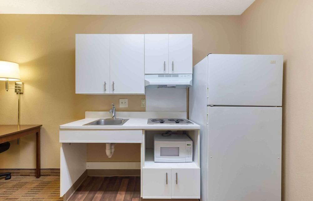 Extended Stay America Suites Washington DC Gaithersburg N photo 18