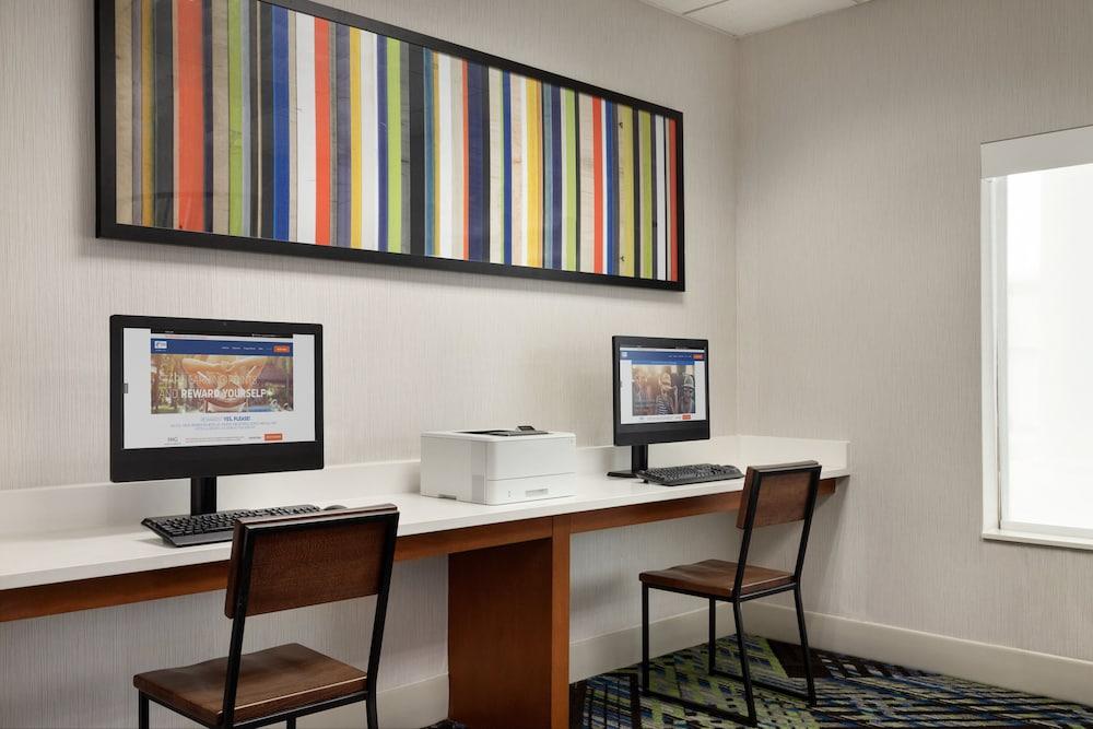 Holiday Inn Express Inn & Suites Searcy by IHG photo 48